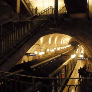 Le Metro Paris