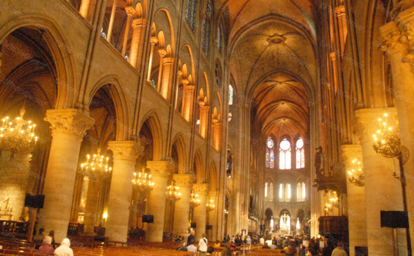 Notre Dame de Paris 3 Before the Fire